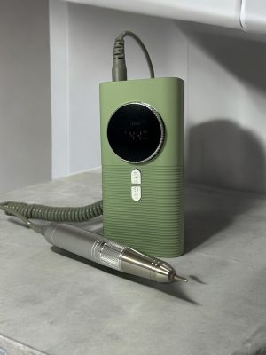 Електрическа пила с безчетков мотор - 8000101